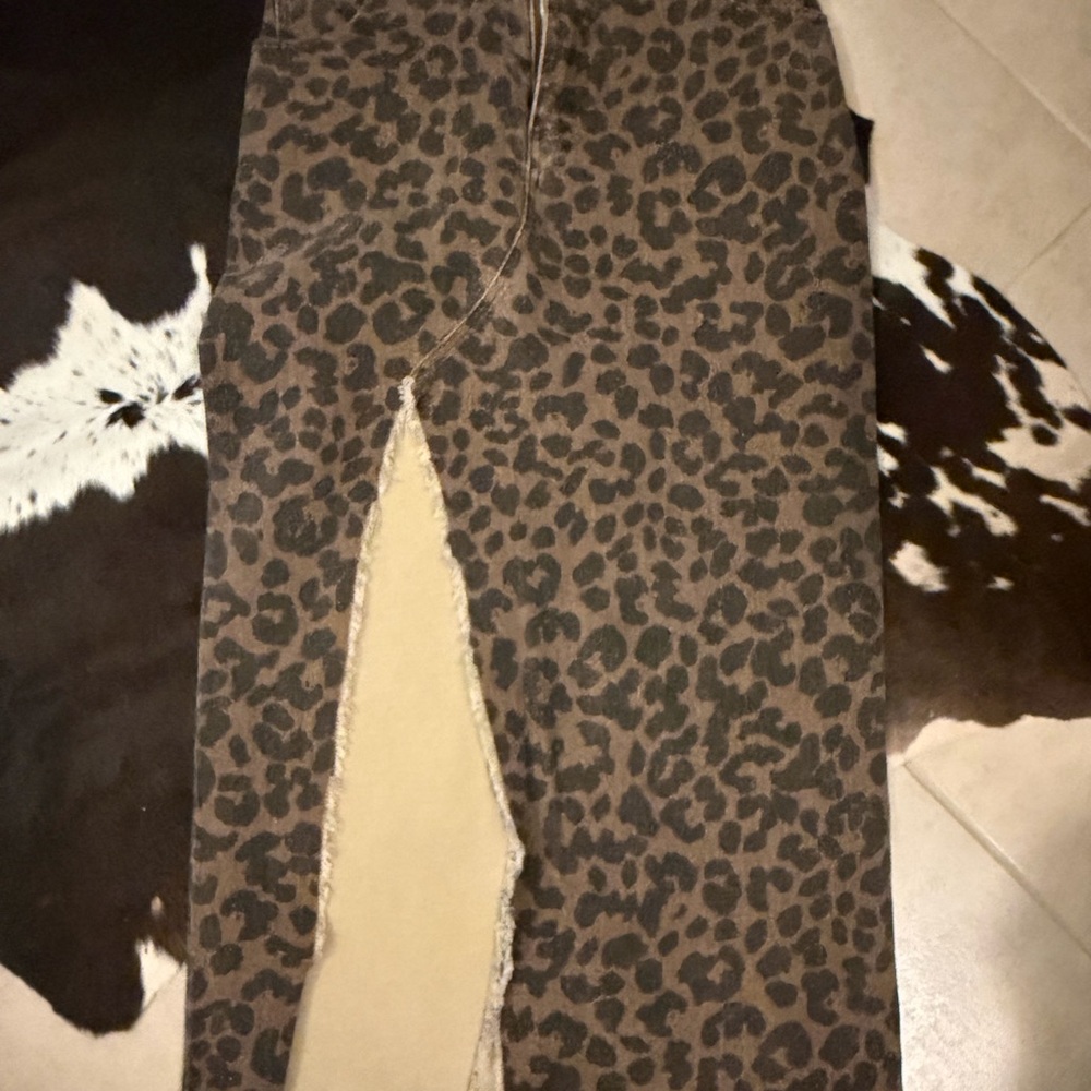 Leopard Print women’s skirt - Brown